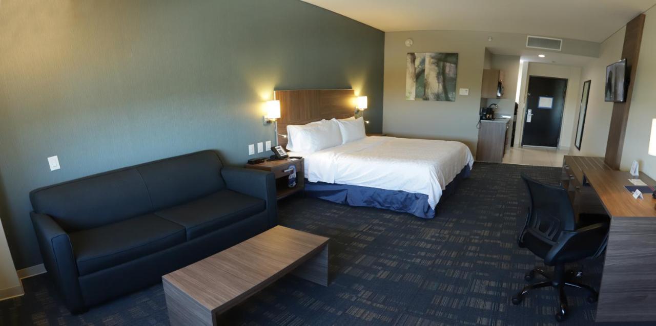 Holiday Inn Express & Suites Mexicali, An Ihg Hotel ภายนอก รูปภาพ