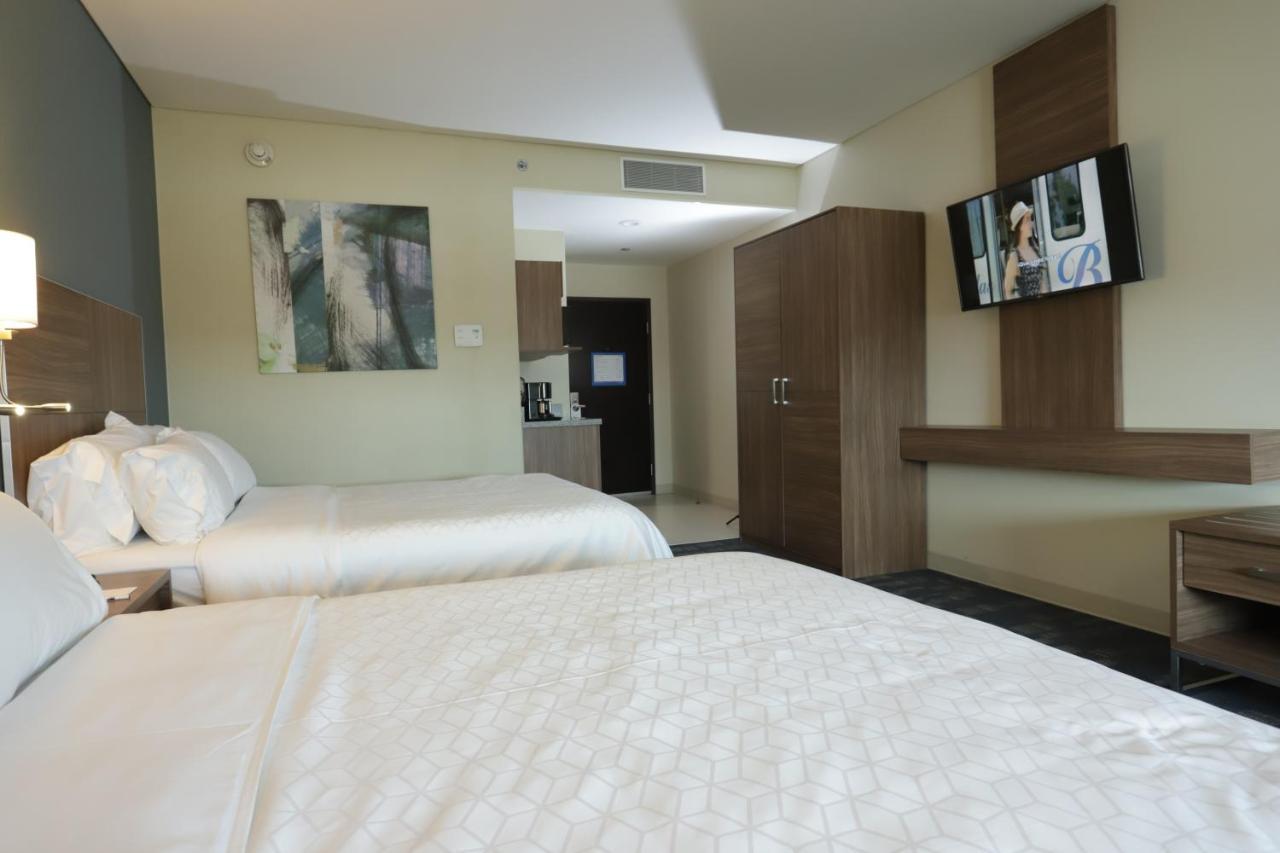 Holiday Inn Express & Suites Mexicali By Ihg ภายนอก รูปภาพ