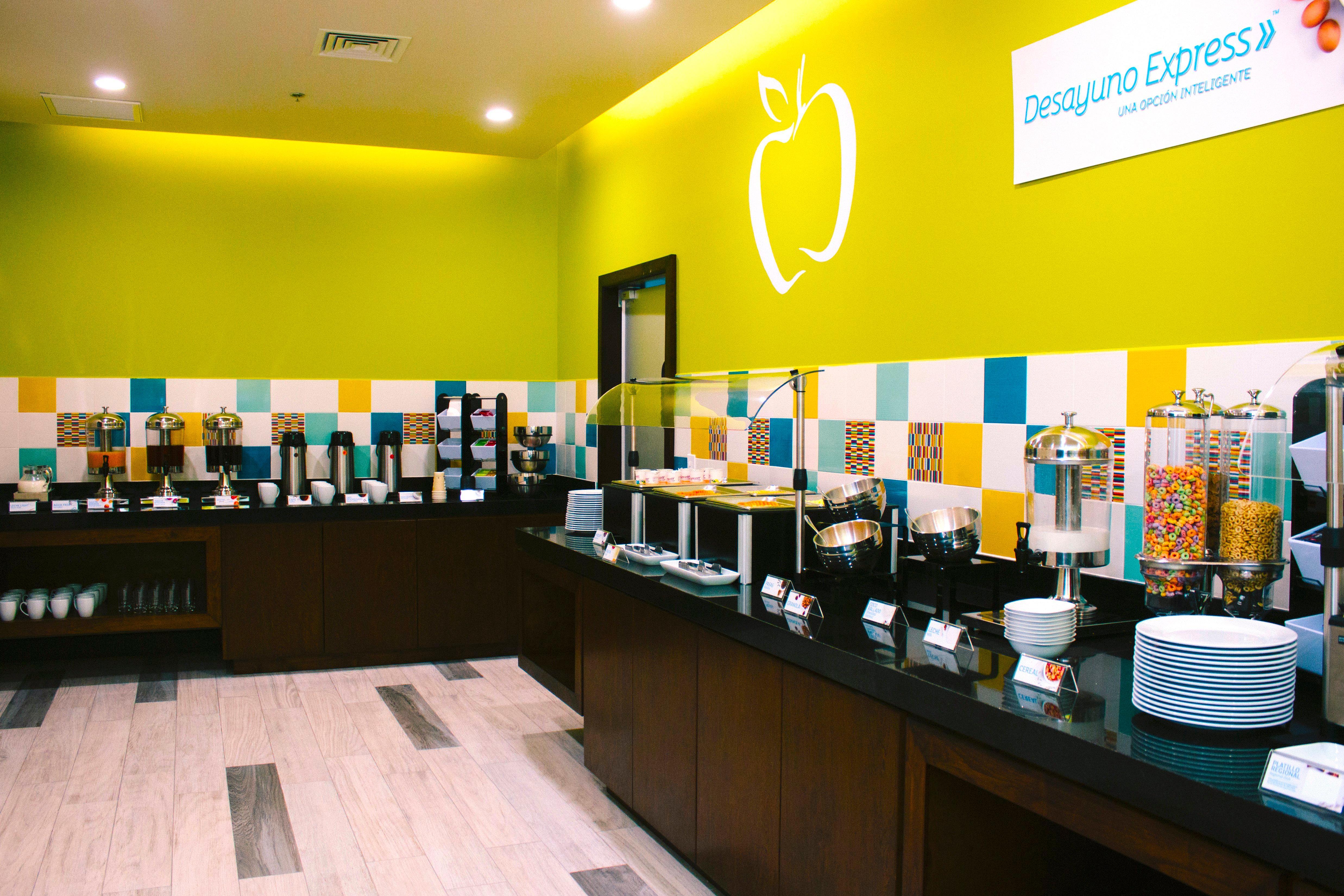 Holiday Inn Express & Suites Mexicali By Ihg ภายนอก รูปภาพ