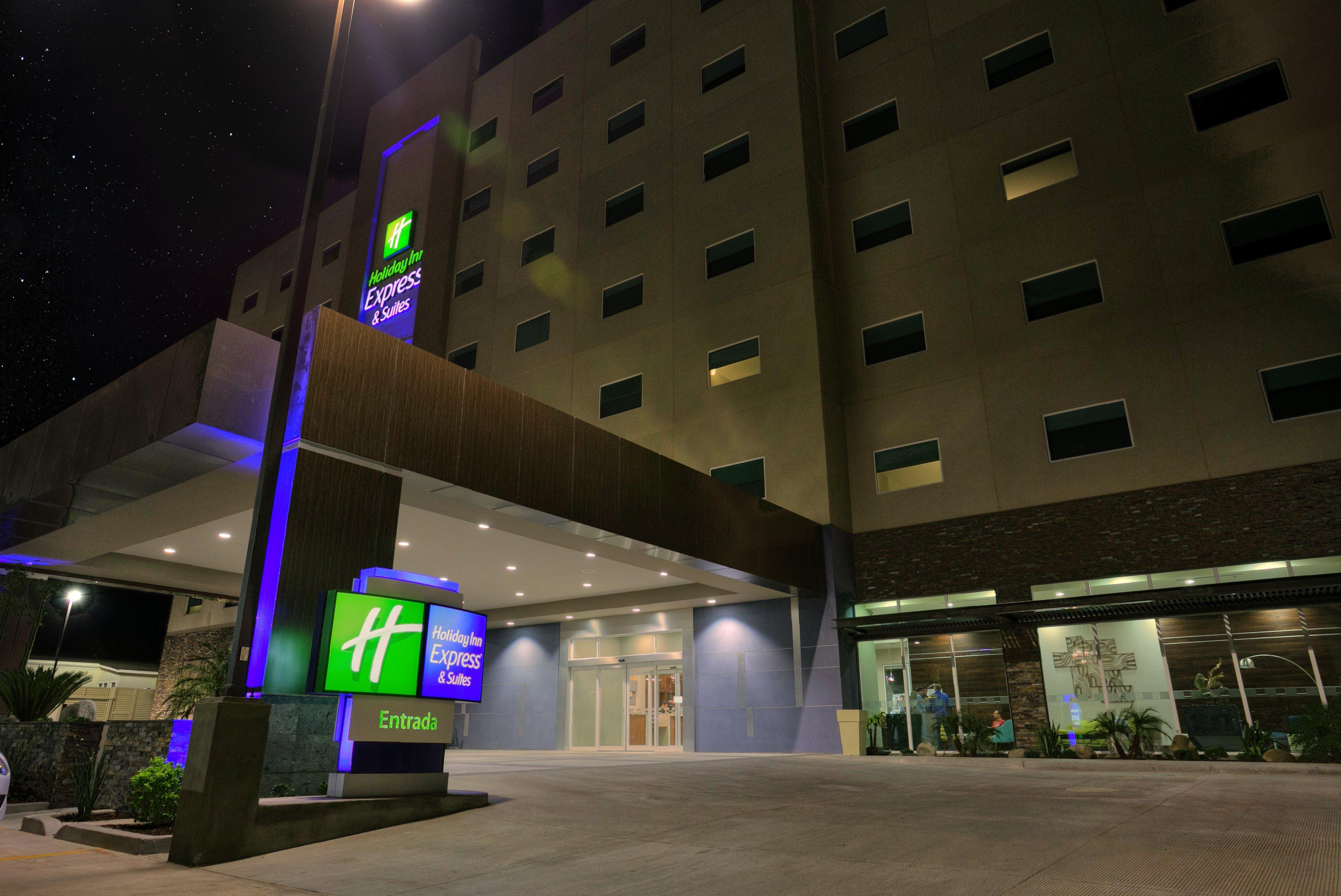 Holiday Inn Express & Suites Mexicali, An Ihg Hotel ภายนอก รูปภาพ